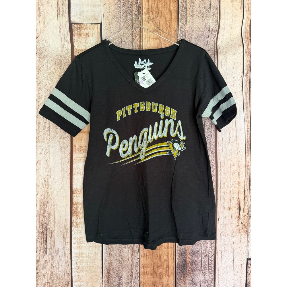 Touch by Alyssa Milano Pittsburgh Penguins V Neck Tee Hockey Fan Black Small NWT